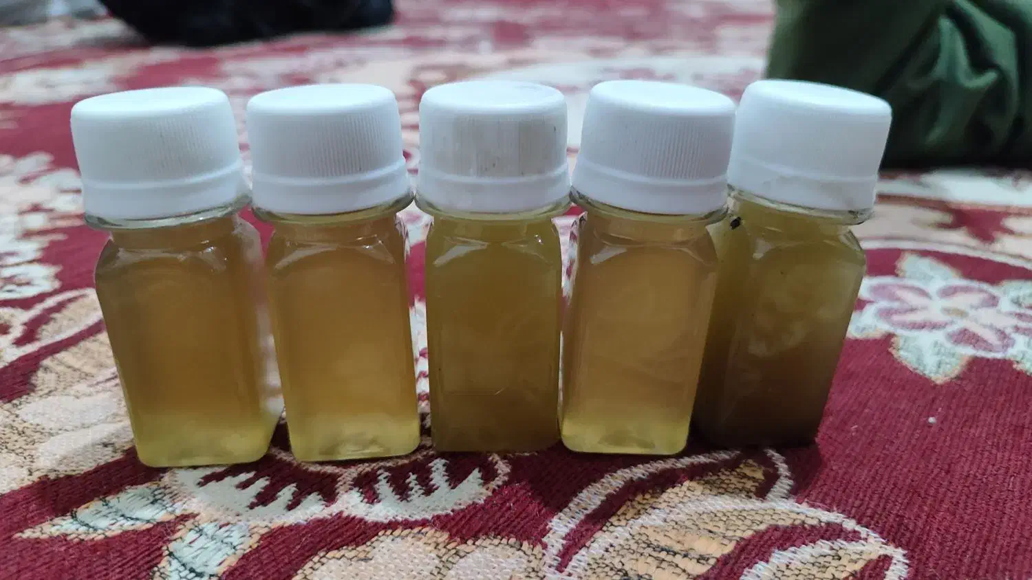 چسب خیلی خیلی خیلی قوی و ضد آب و ارزون|آرایشی، بهداشتی، درمانی|شیراز, شیخ علی چوپان|دیوار