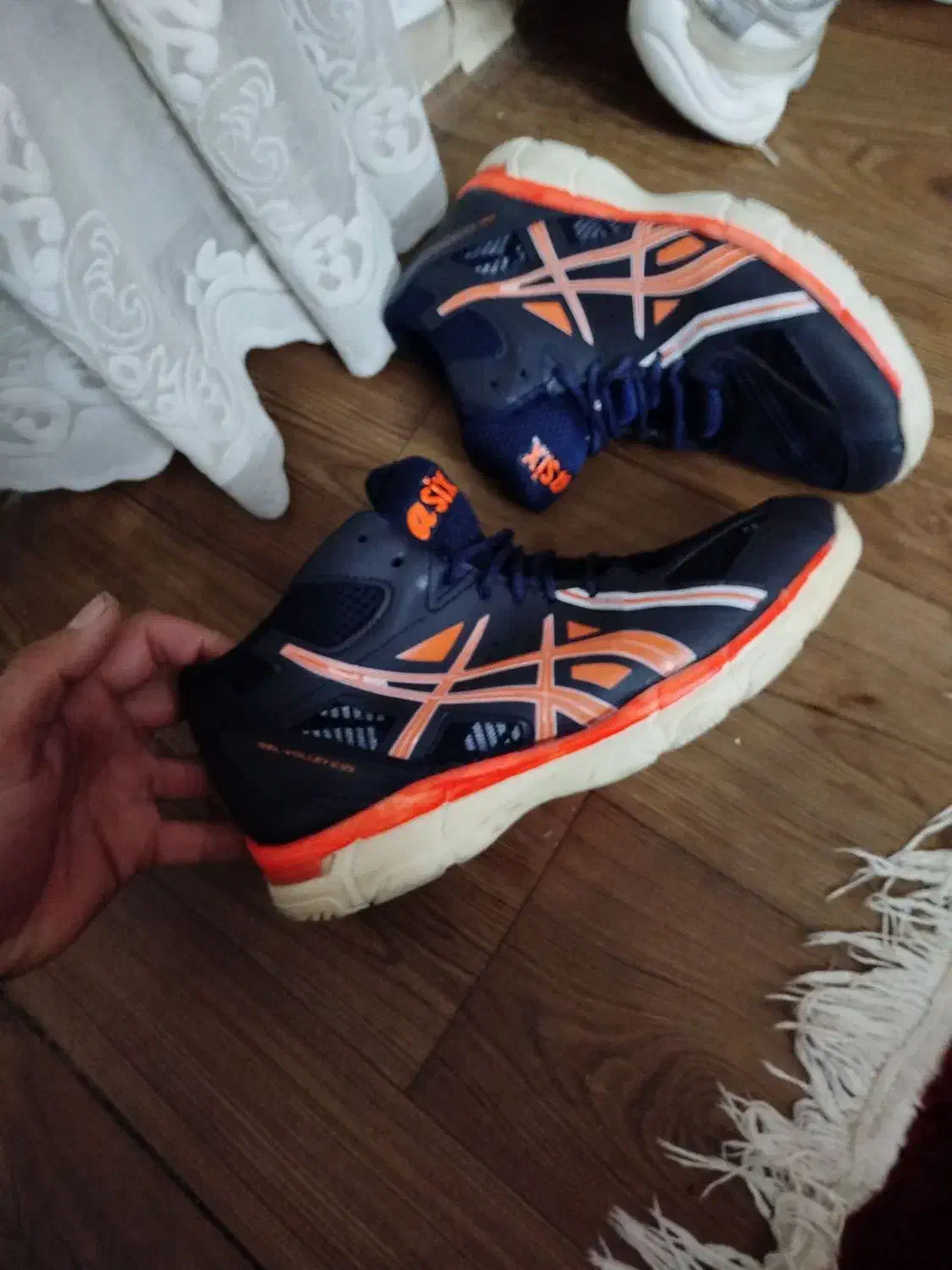 کفش والیبال|کیف، کفش، کمربند|تهران, آهنگران (سراسیاب دولاب)|دیوار