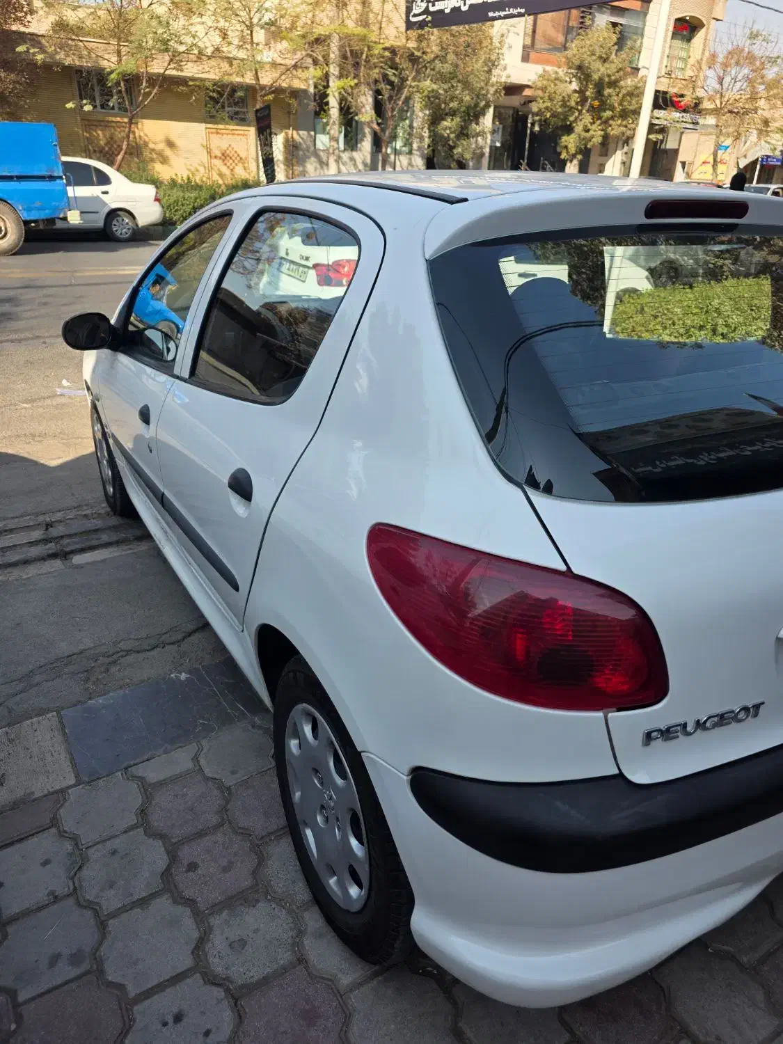 پژو۲۰۶ تیپ۲ مدل ۹۹|خودرو سواری و وانت|کاشان, ملک آباد|دیوار