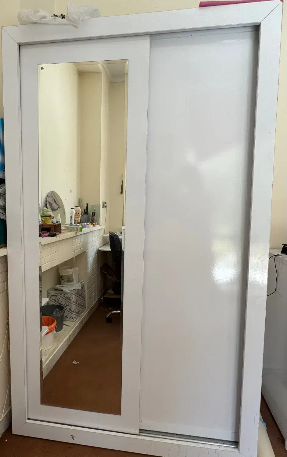 کمد بزرگ و جادار تمیز|جاکفشی، کمد، دراور|شیراز, ستارخان|دیوار