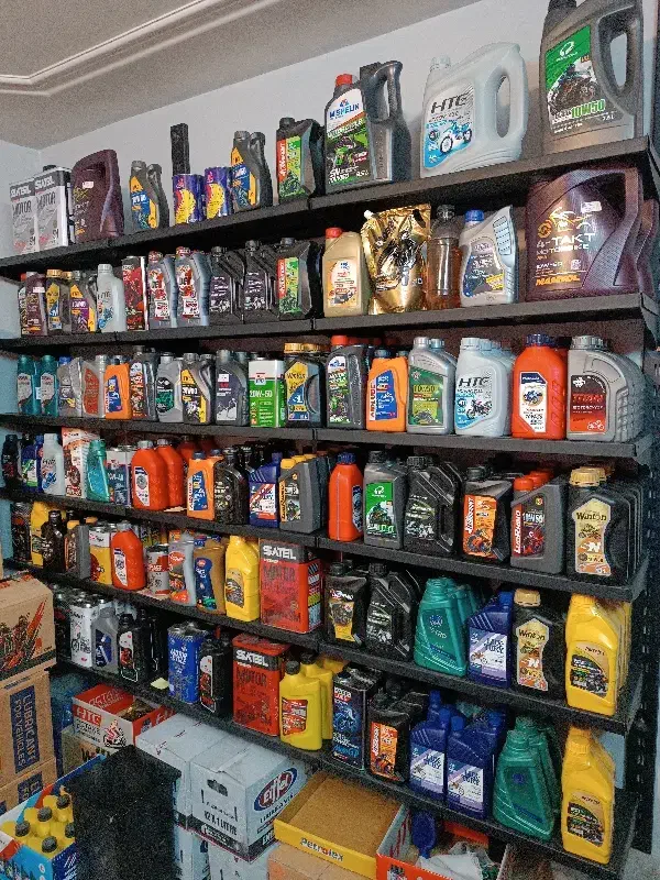 روغن موتور موتورسیکلت ایمان اویل|قطعات یدکی و لوازم جانبی|مشهد, امام خمینی|دیوار