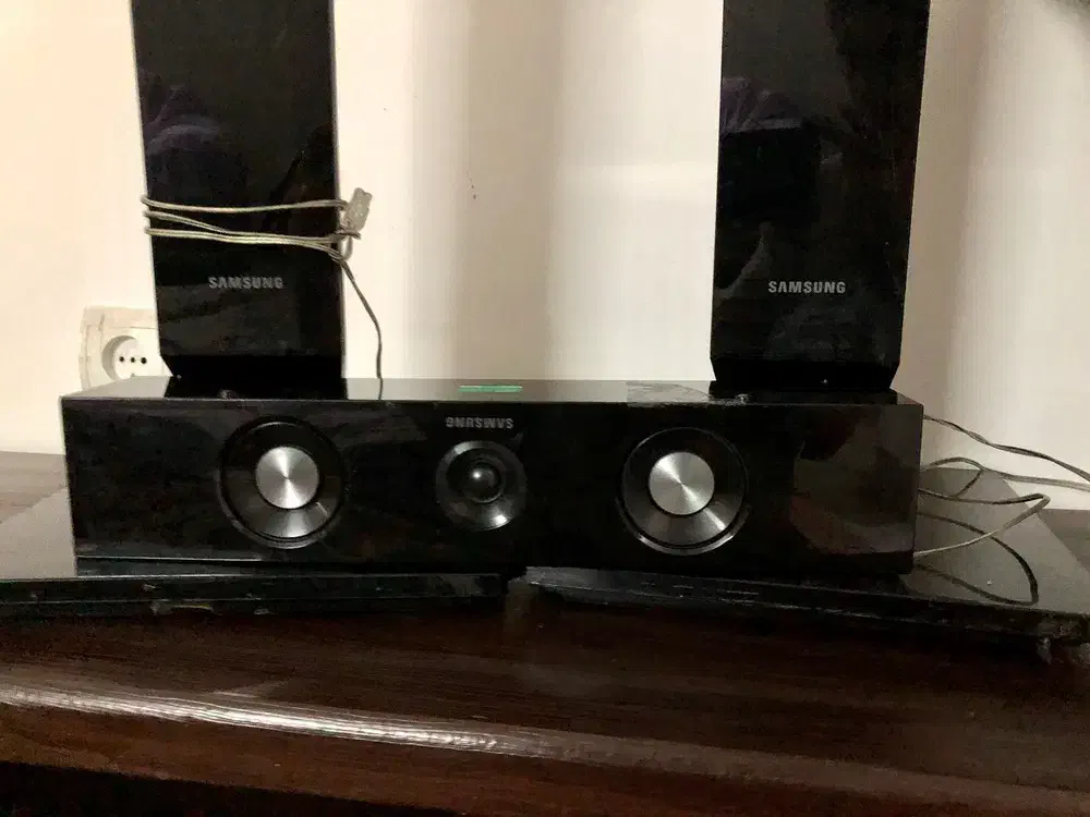 سینما خانگی|سیستم صوتی خانگی|صومعه‌سرا, |دیوار