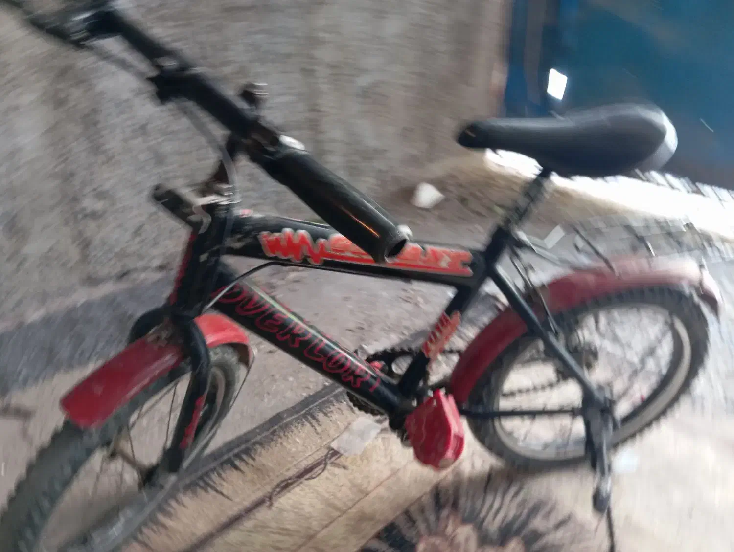 وسیله|دوچرخه، اسکیت، اسکوتر|رودهن, |دیوار