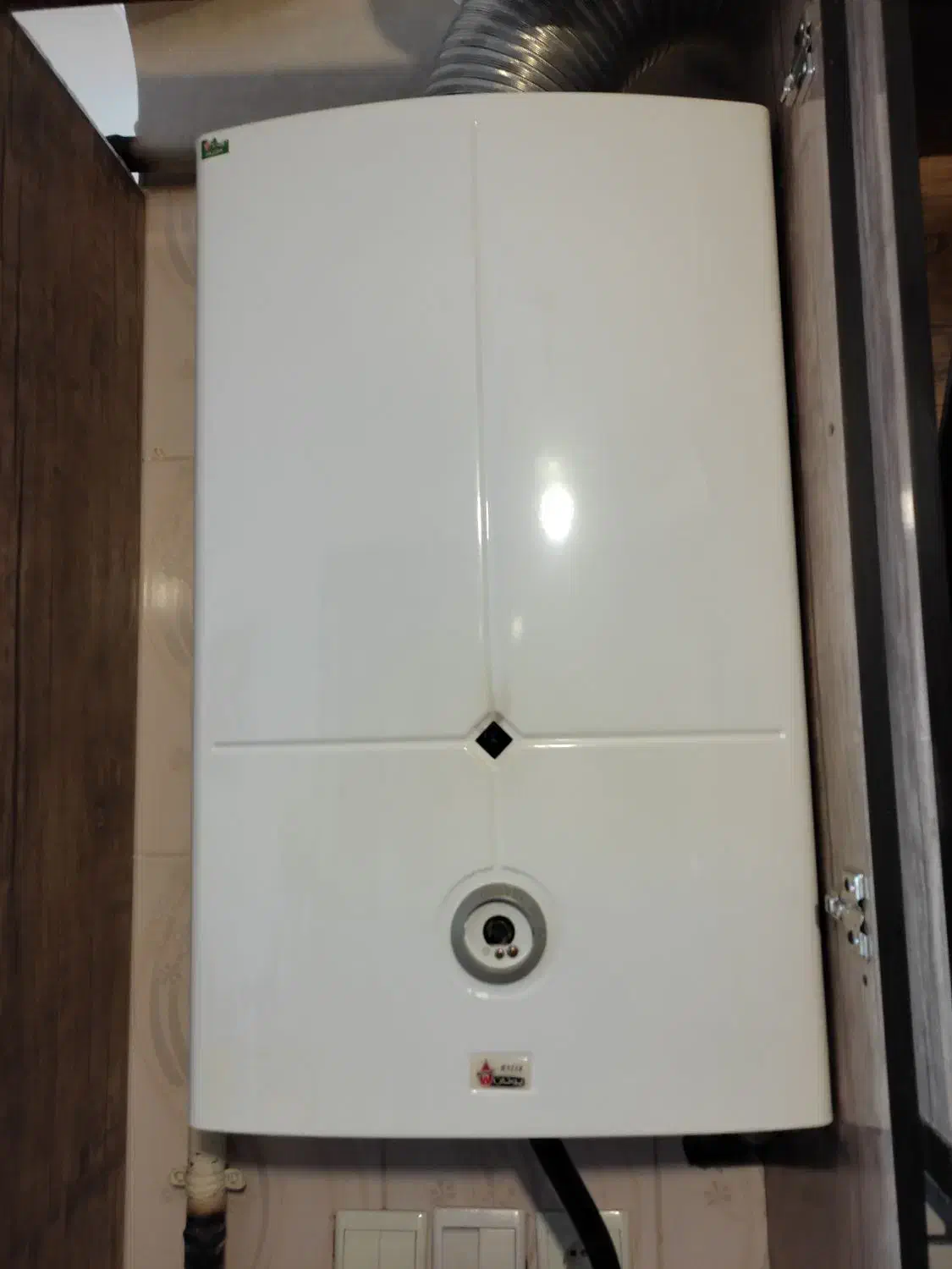 آبگرمکن 3118|آبگرمکن، پکیج، شوفاژ|تبریز, |دیوار