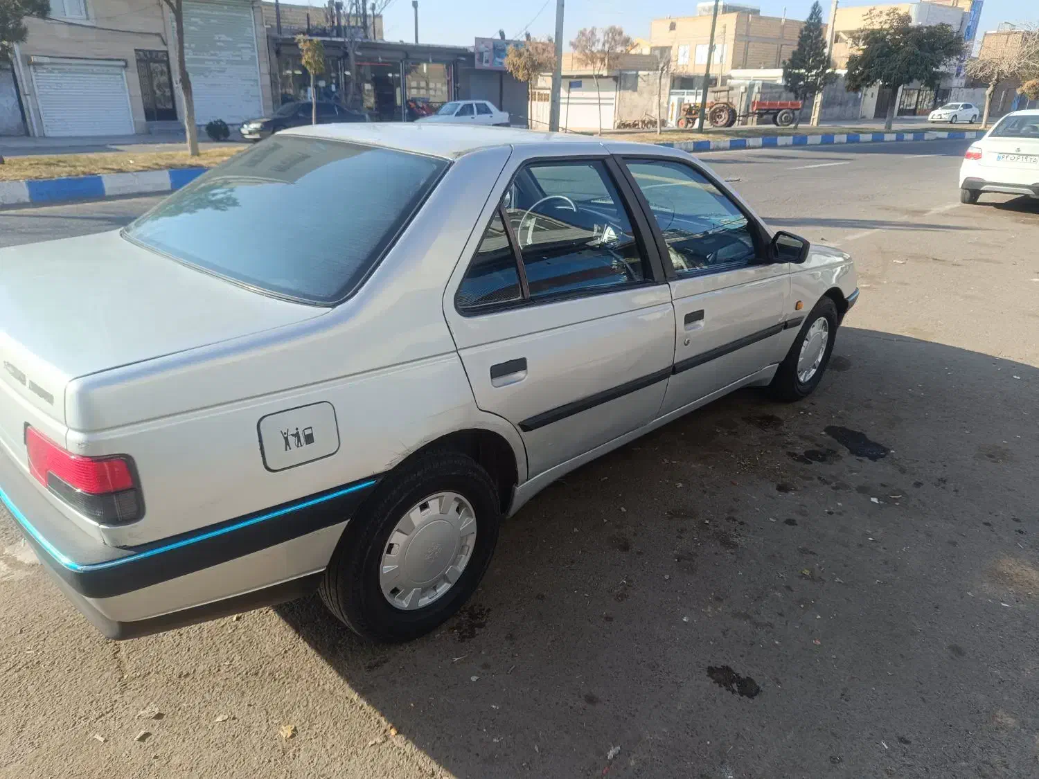 پژو 405|خودرو سواری و وانت|میانه, |دیوار