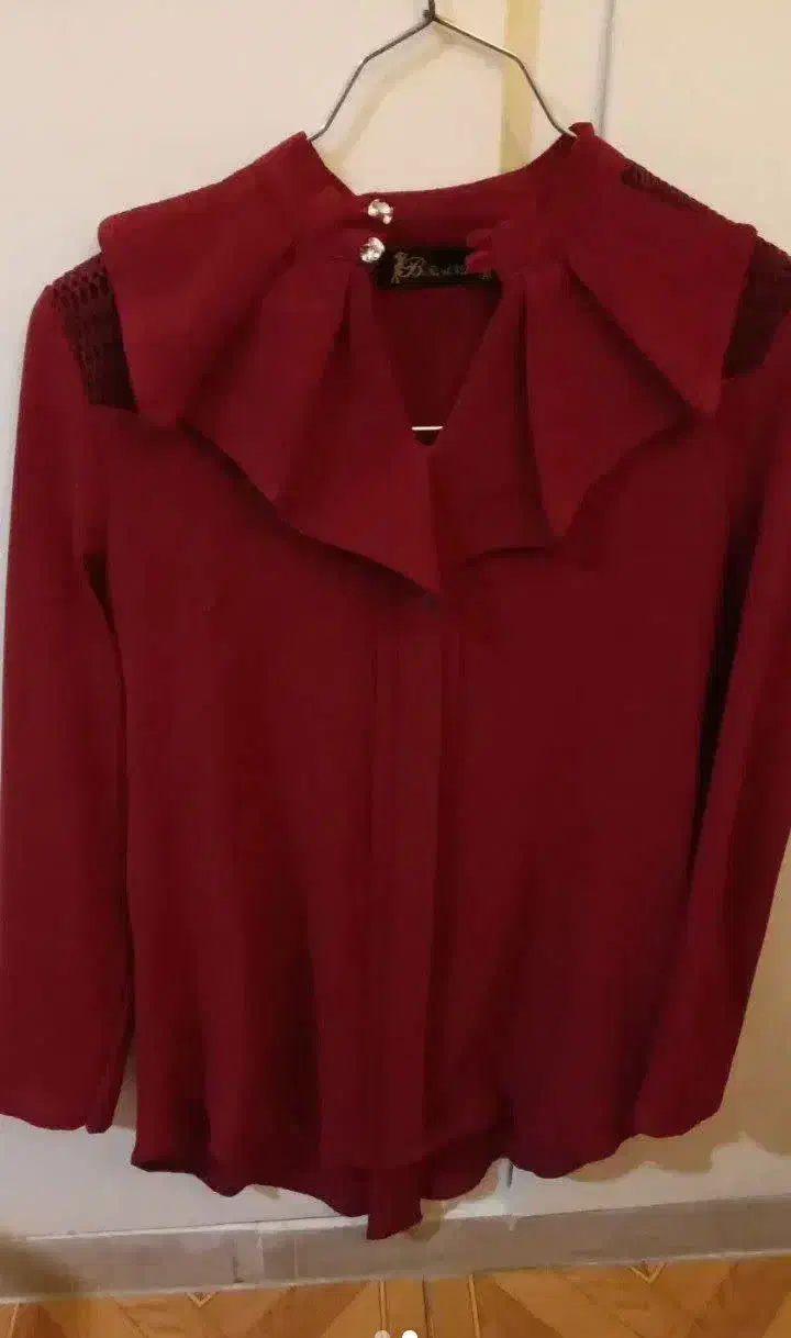 بلوز|لباس|پردیس, فاز ۴|دیوار