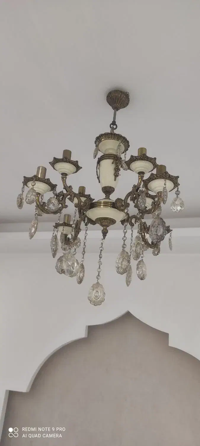 لوستر ۸ شاخه|لوستر و چراغ آویز|قرچک, شهرک طلائیه|دیوار