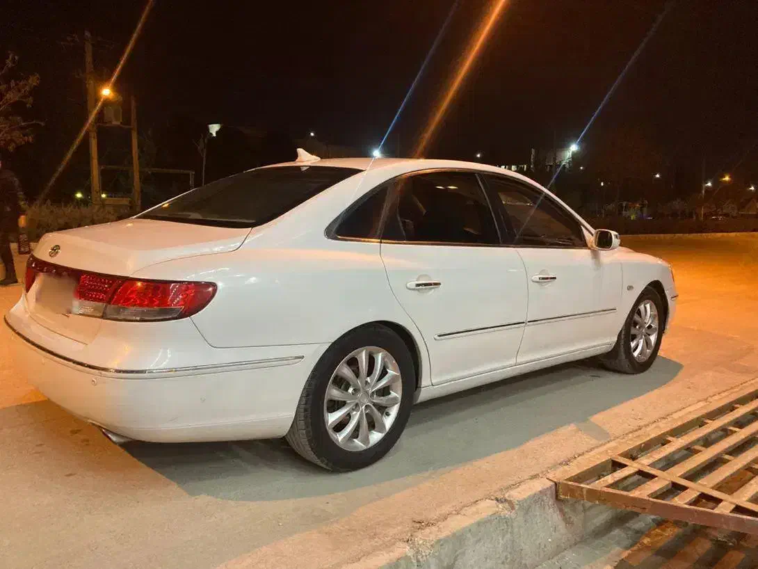 فروش آزرا ۲۰۰۸ سفید|خودرو سواری و وانت|اصفهان, جلوان|دیوار