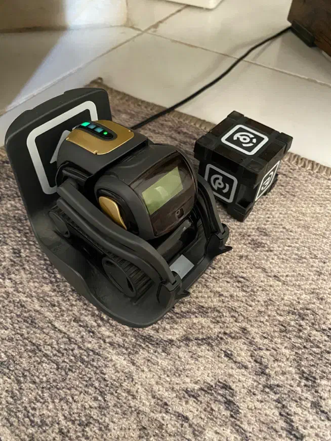 ربات وکتور vector|کنسول، بازی ویدئویی و آنلاین|تهران, شهرک نفت|دیوار