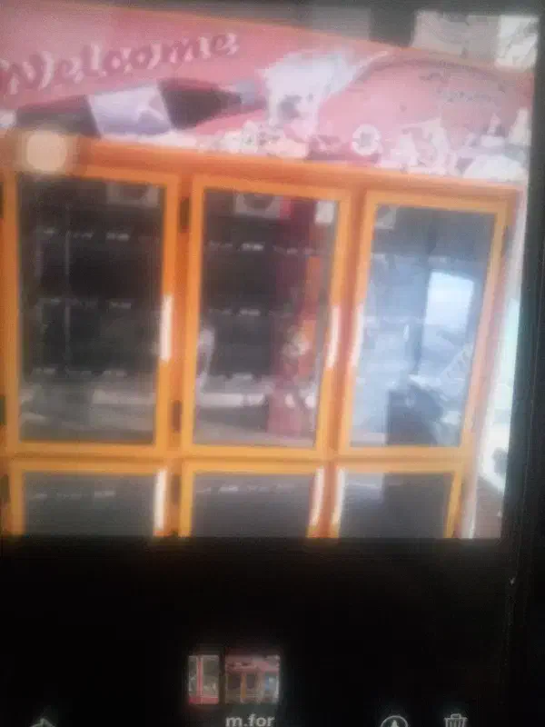 دوعدد یخچال یکی دو درب یکی سه درب|فروشگاه و مغازه|ششطراز, |دیوار