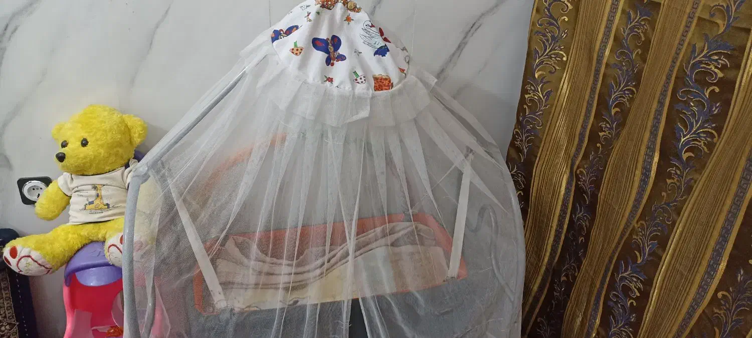 تخت خواب باگهواره با کالسکه|تخت و سرویس خواب|کرمان, |دیوار