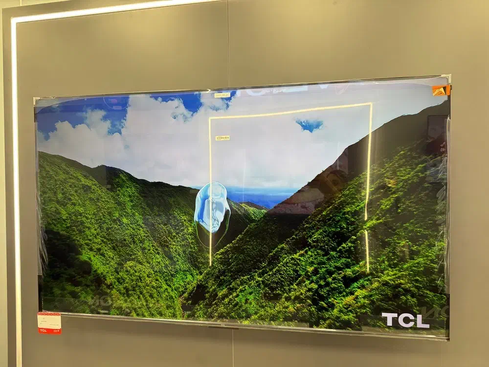 چکی بدون سود|تلویزیون و پروژکتور|شاهین‌شهر, خانه کارگر|دیوار