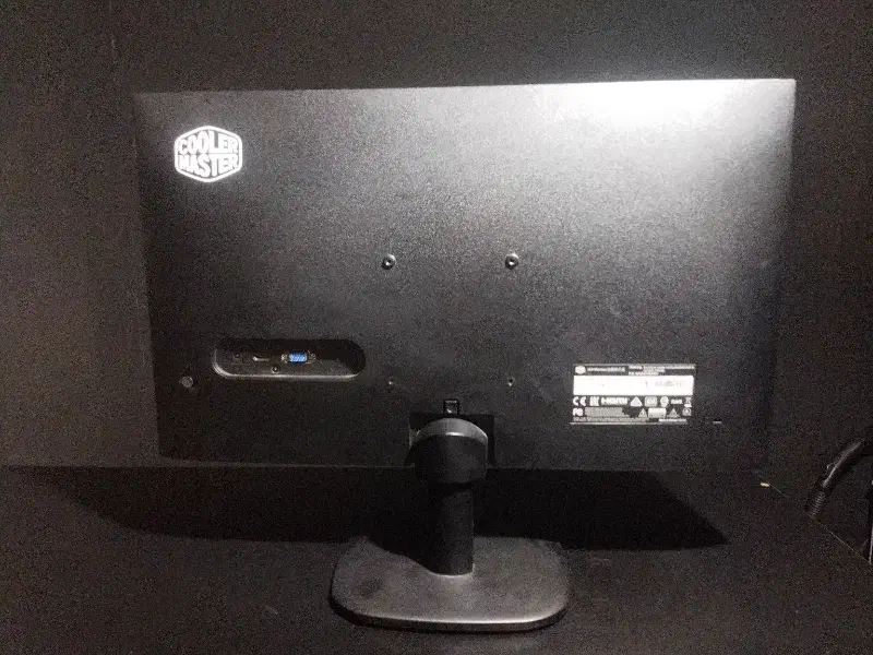 مانیتور ۲۴ اینچ ۱۰۰هرتز|قطعات و لوازم جانبی رایانه|آستارا, |دیوار