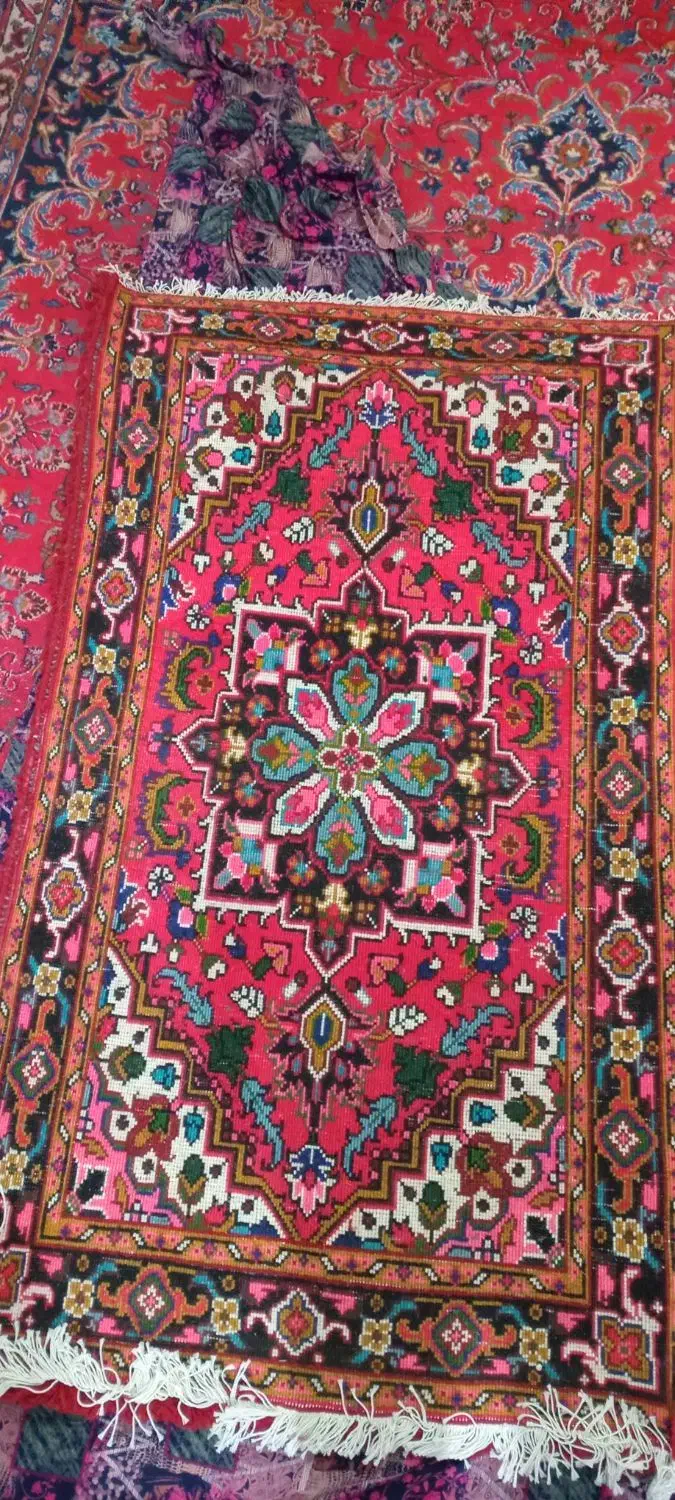 یک جفت فرش زرنی|فرش|باسمنج, |دیوار