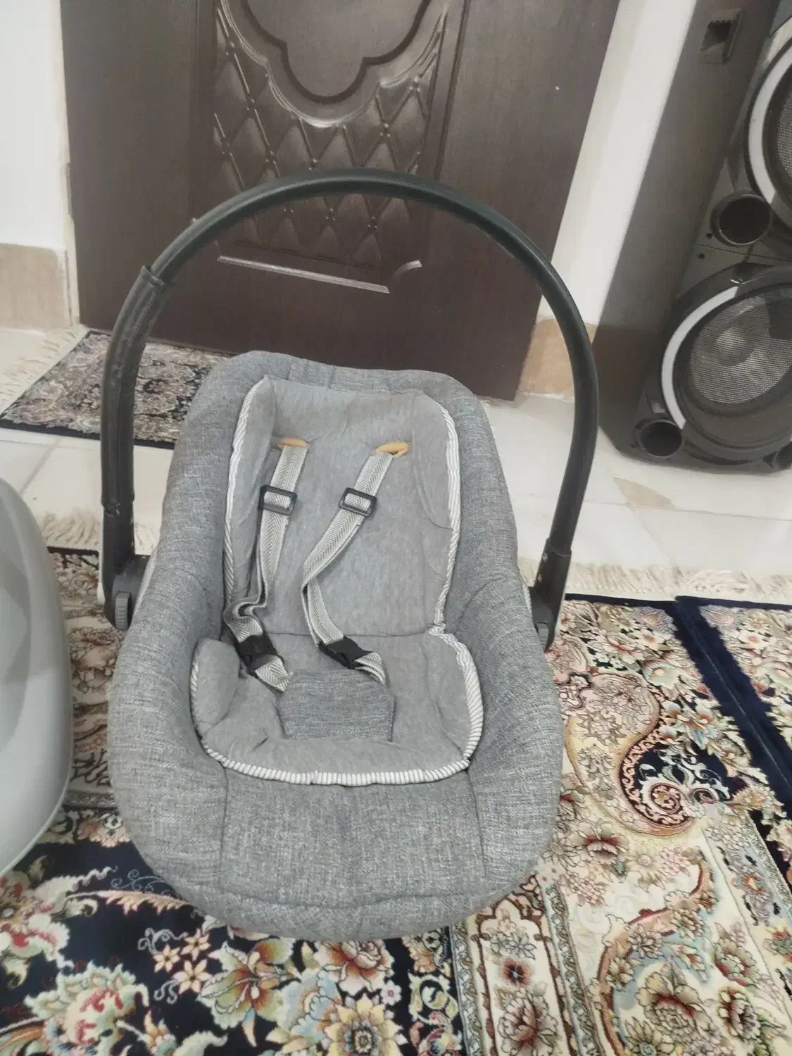 ست کالسکه|کالسکه و لوازم جانبی|قم, قلعه کامکار|دیوار