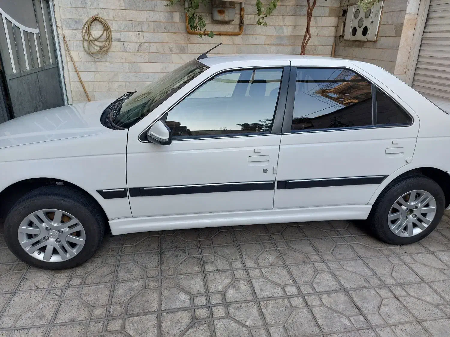 پژو پارس سفارشی ۱۴۰۲|خودرو سواری و وانت|اسلامشهر, شهرک سعیدیه|دیوار