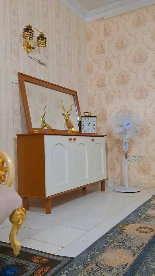 کنسول وکیوم|بوفه، ویترین، کنسول|رباطکریم, رباطکریم|دیوار