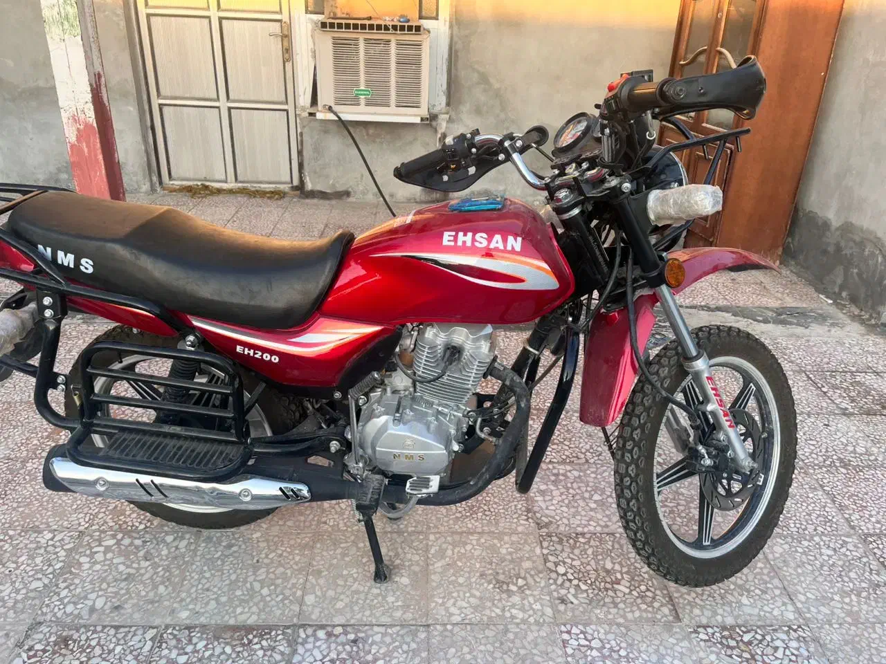 احسان شکاری ۲۰۰|موتورسیکلت|میناب, |دیوار