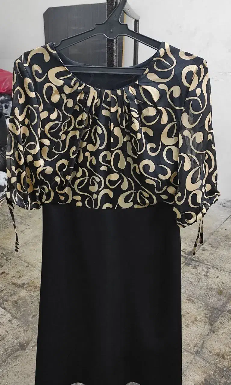 به تعدادی مزدی دوز بلوز شومیز زنانه نیازمندیم|استخدام صنعتی، فنی، مهندسی|تهران, هفده شهریور|دیوار