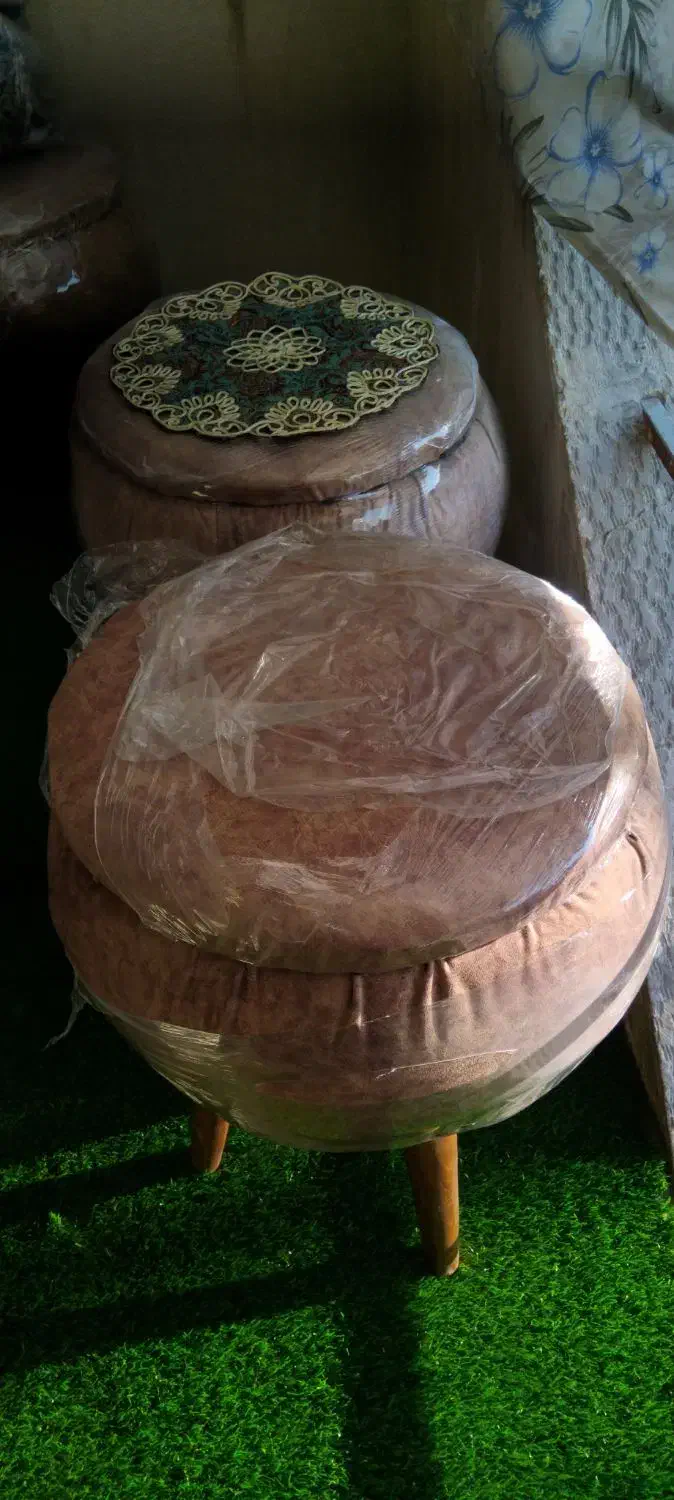 پاف باک دار|صندلی و نیمکت|اسلام‌شهر, شهرک سعیدیه|دیوار