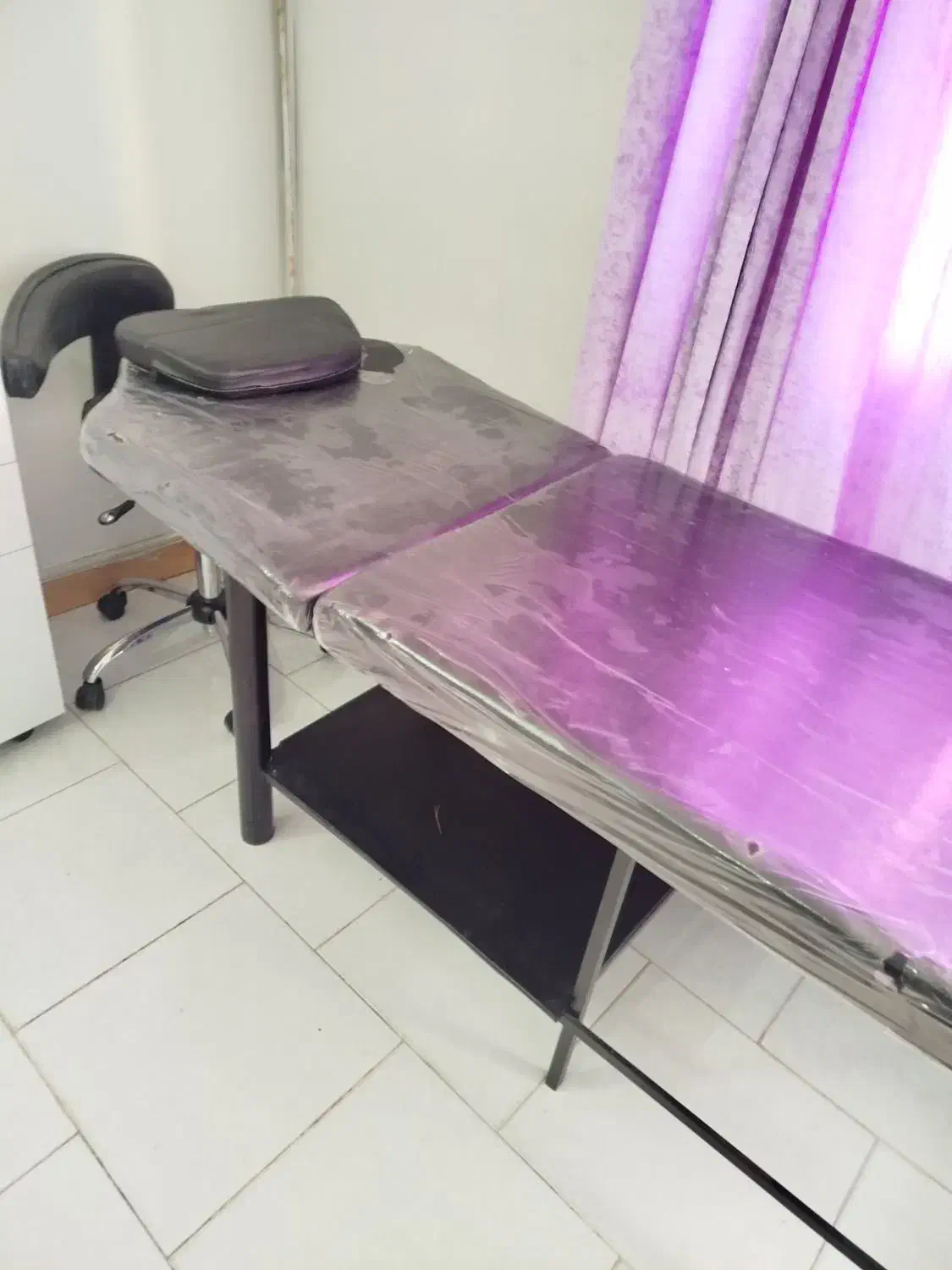 تخت مژه|آرایشگاه و سالن‌های زیبایی|مشهد, زیبا شهر|دیوار