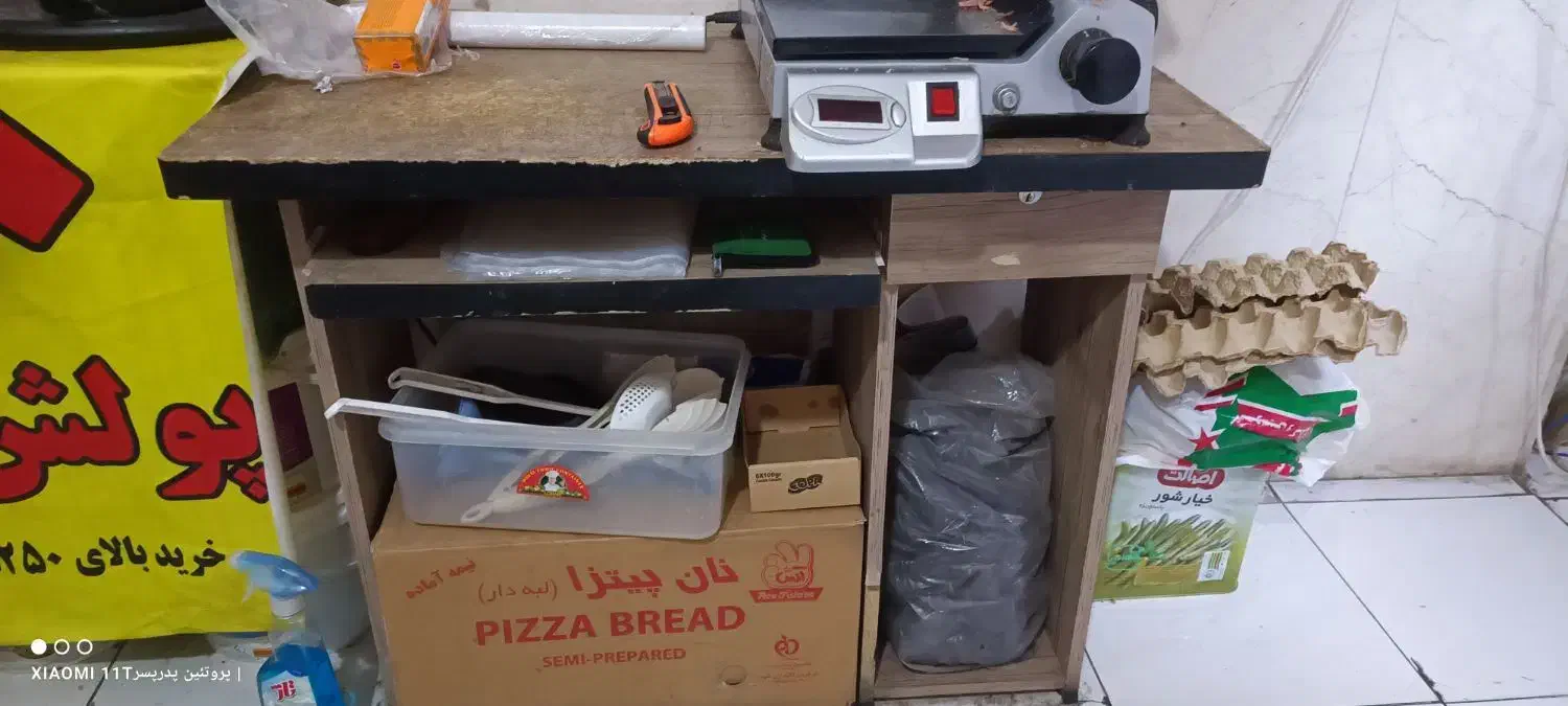 میزکار کوچیک وبزرگ به قیمت پیشنهادی/نصف قیمت|میز تحریر و کامپیوتر|مشهد, شهرک رازی (شهرک غرب)|دیوار