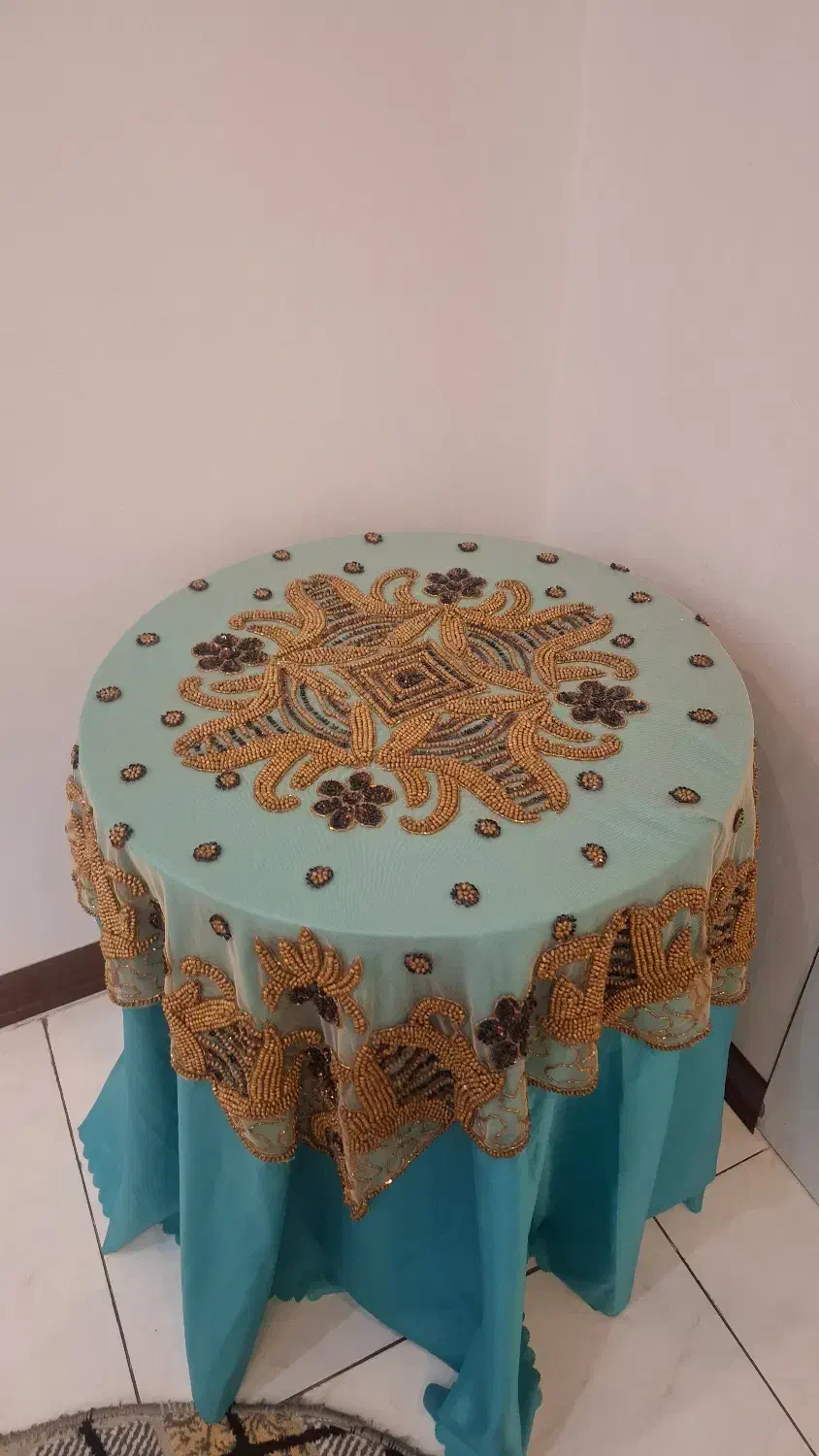 میز خاطره با رومیزی|میز و صندلی غذاخوری|باقرشهر, |دیوار