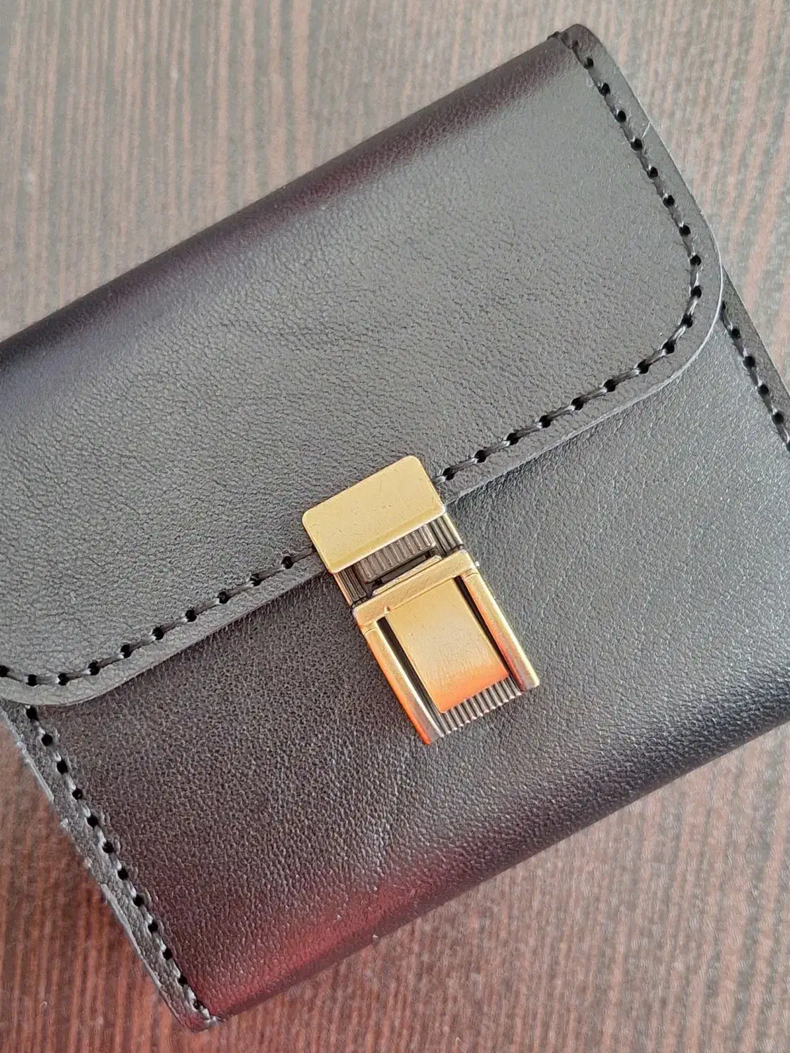 چرم طبیعی و دستدوز|کیف، کفش، کمربند|ابهر, |دیوار