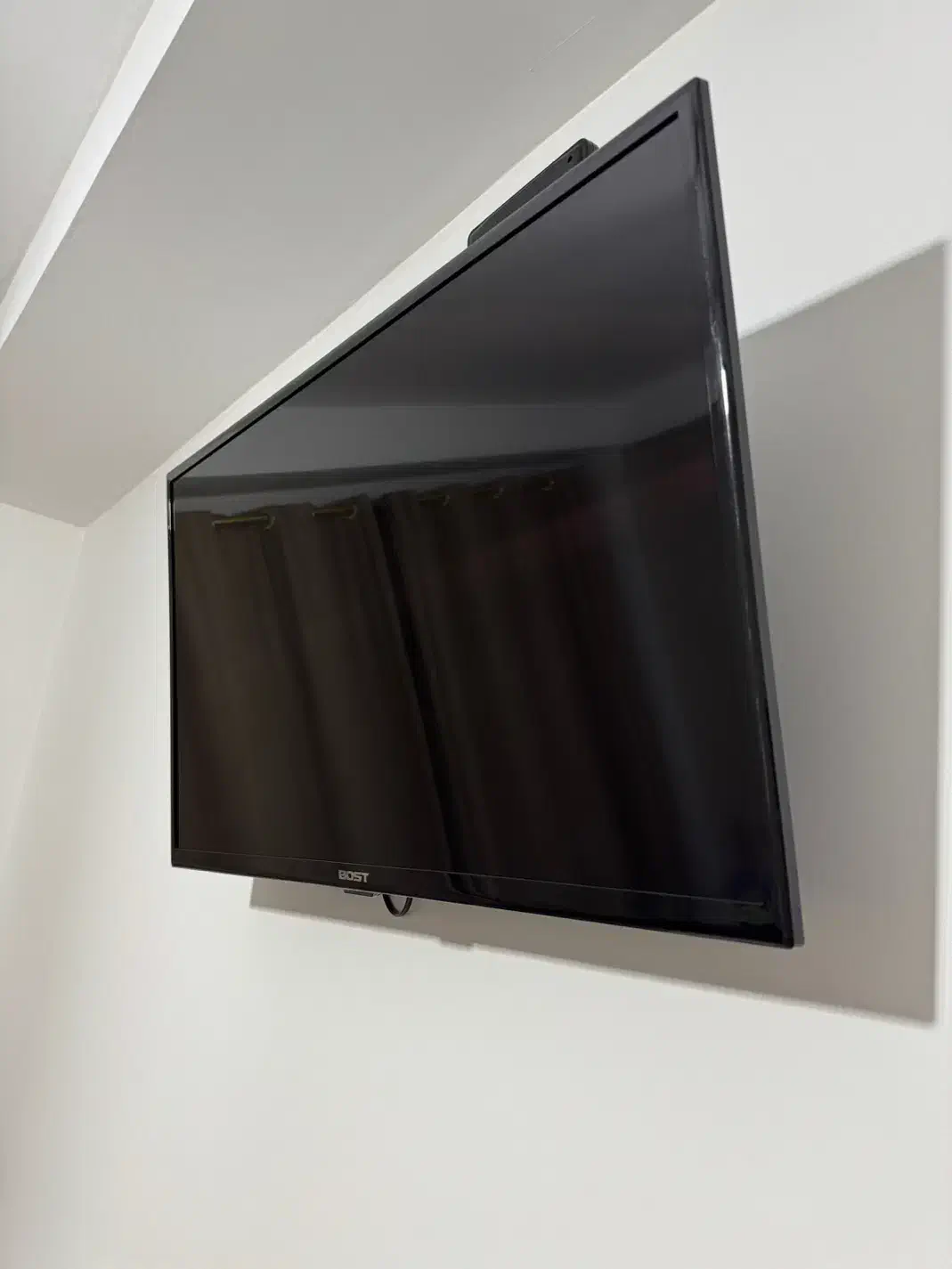 تلویزیون|تلویزیون و پروژکتور|گرگان, |دیوار