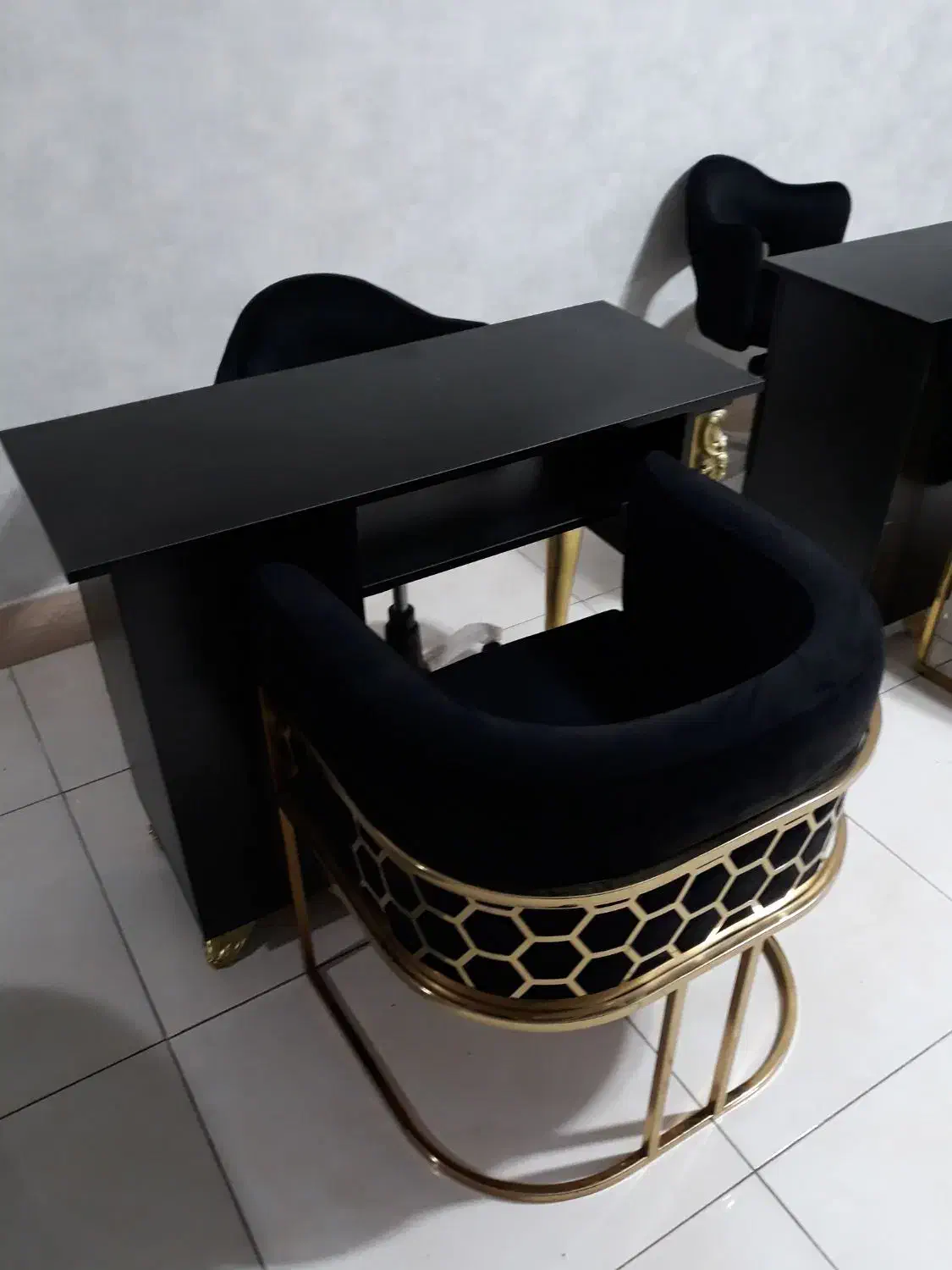 فروش تجهیزات کامل سالن زیبایی|آرایشگاه و سالن‌های زیبایی|شیراز, عفیف‌آباد|دیوار