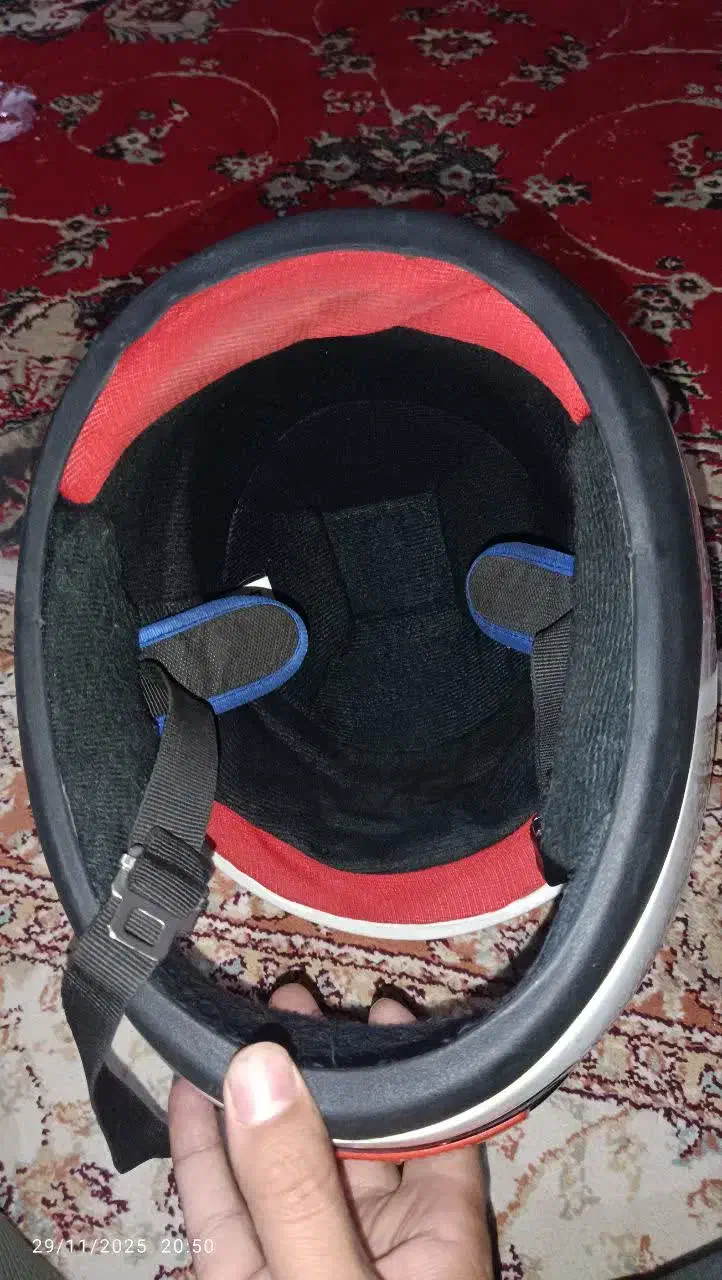 کلاه کاسکت سالم|قطعات یدکی و لوازم جانبی|قنوات, |دیوار