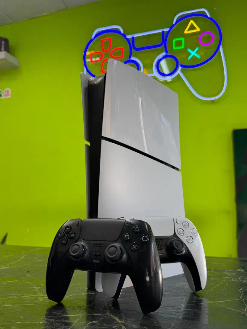 Ps5 slim دو دسته|کنسول، بازی ویدئویی و آنلاین|بیرجند, |دیوار