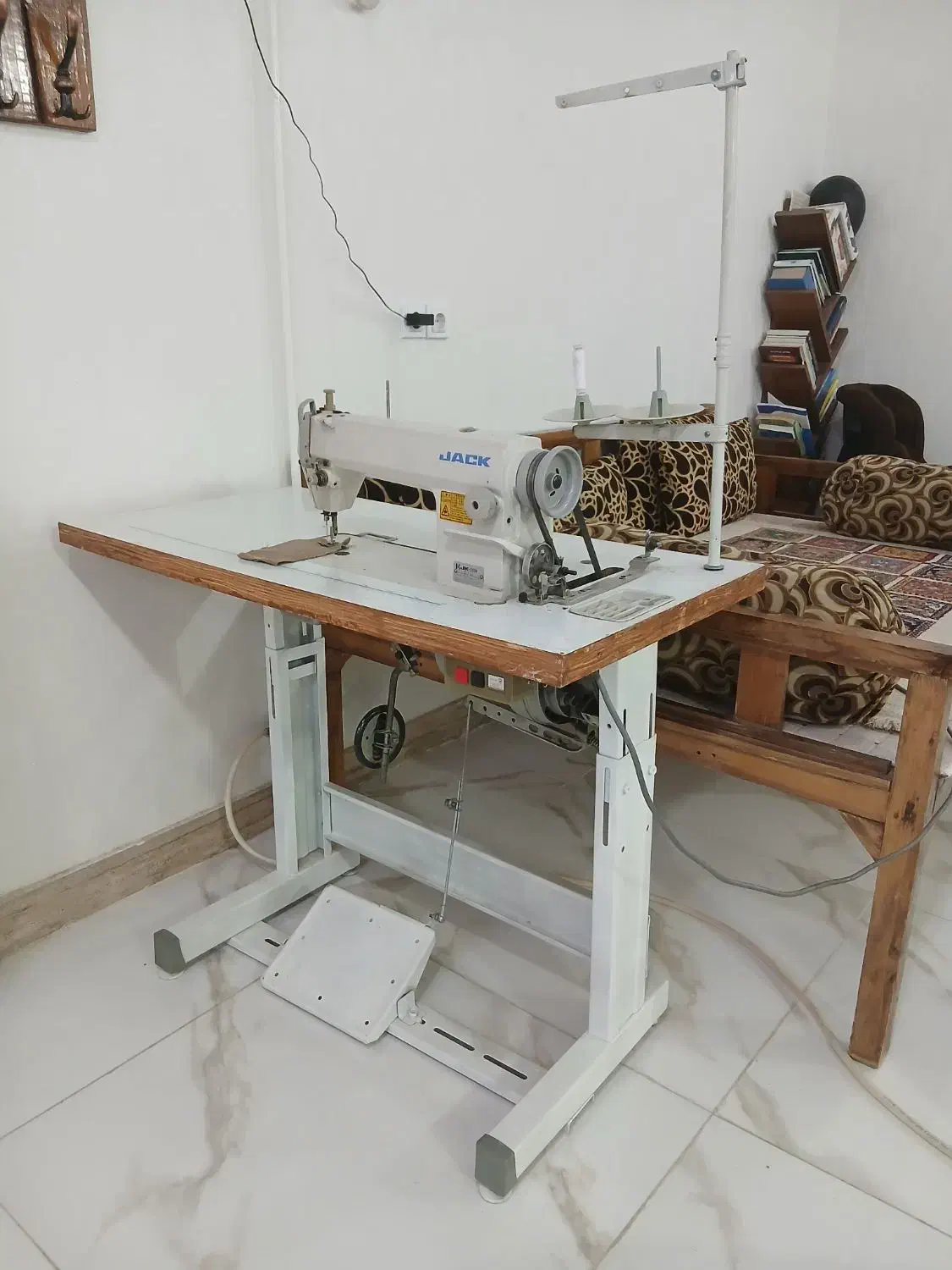 فروش چرخ خیاطی راسته دوز|چرخ خیاطی و ریسندگی|امیدیه, |دیوار