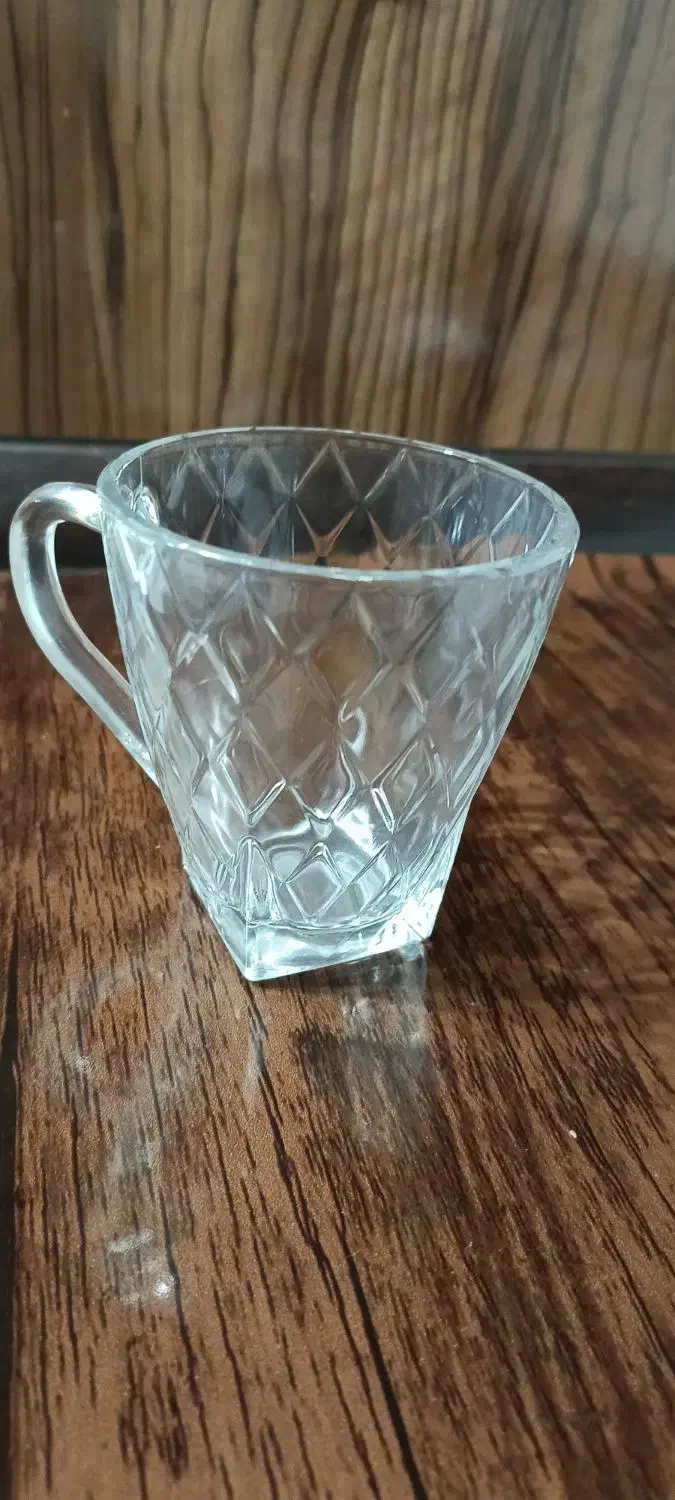 فنجان|سرویس روتختی|فولادشهر, B6|دیوار