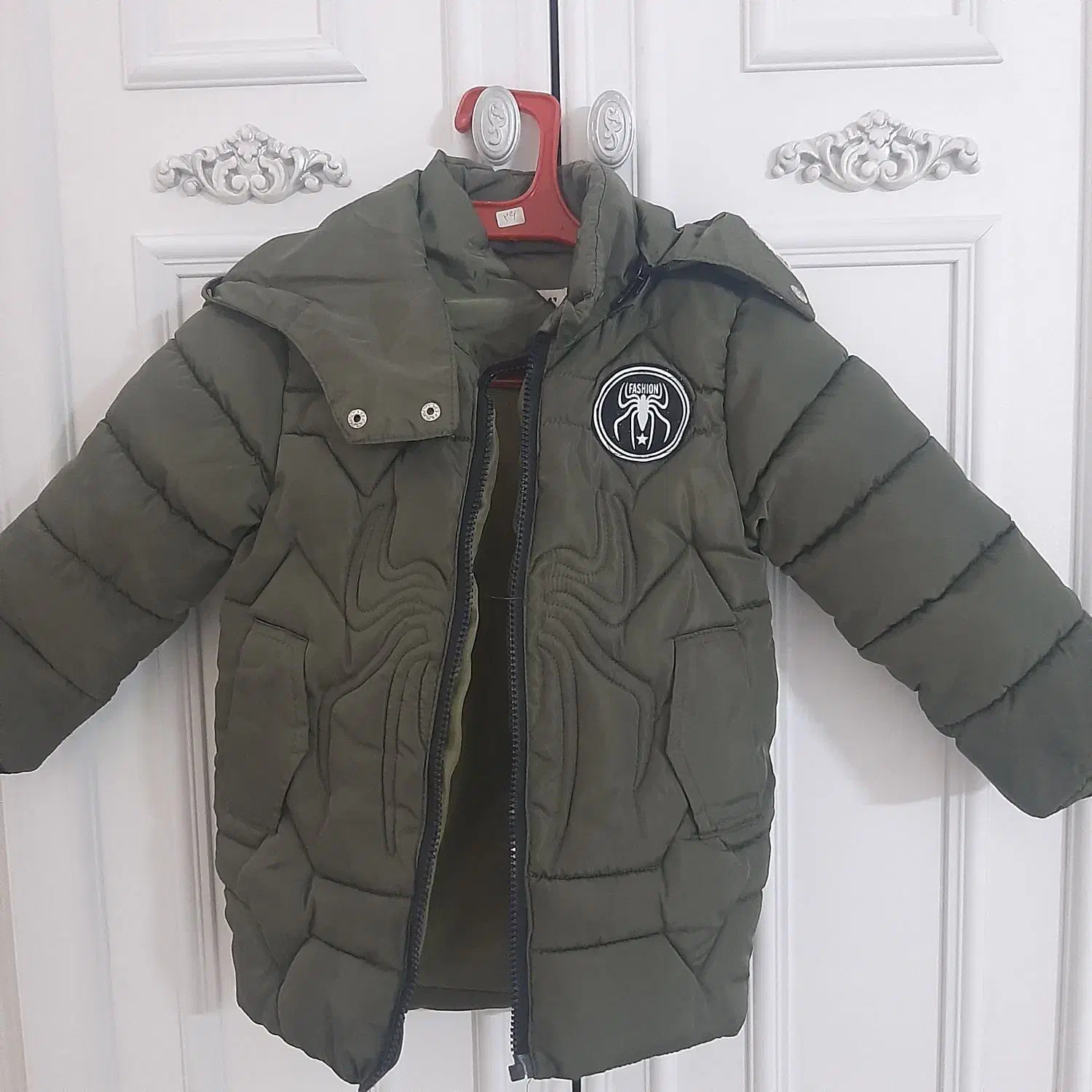 کاپشن کودک|کفش و لباس بچه|مشهد, کوشش|دیوار