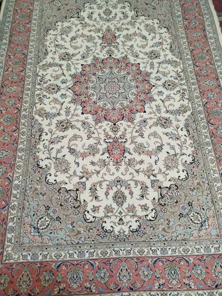 فروش فرش دستباف|فرش|شیراز, زرهی|دیوار