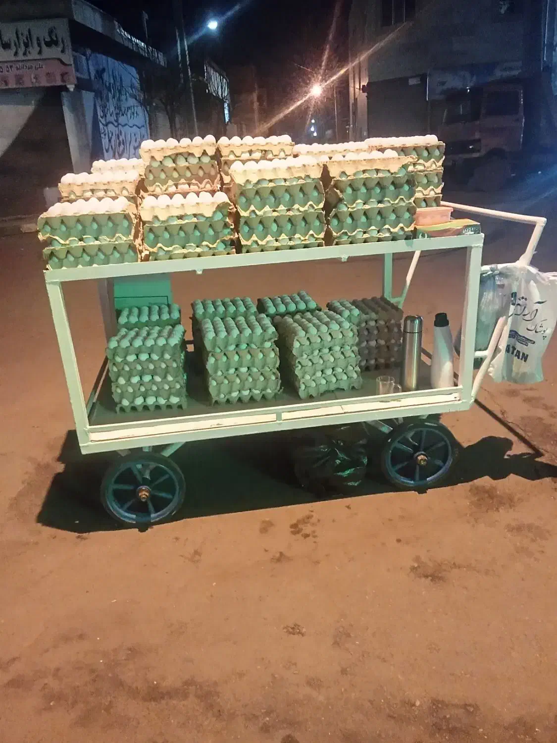 تخم مرغ شانه ای 270|حراج|هشتگرد, شهرک وحدت|دیوار