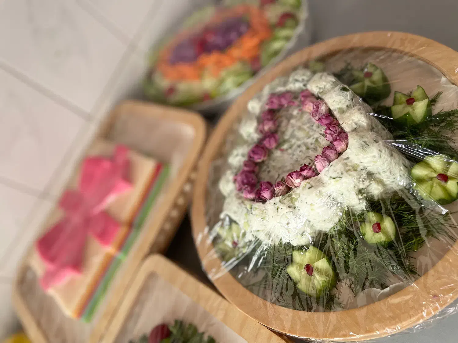 پذیرش سفارش نهار عروس به صورت محدود|خدمات پذیرایی، مراسم|همدان, |دیوار