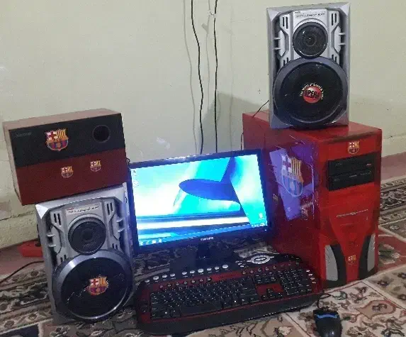 کبوتر|رایانه رومیزی|ایذه, |دیوار