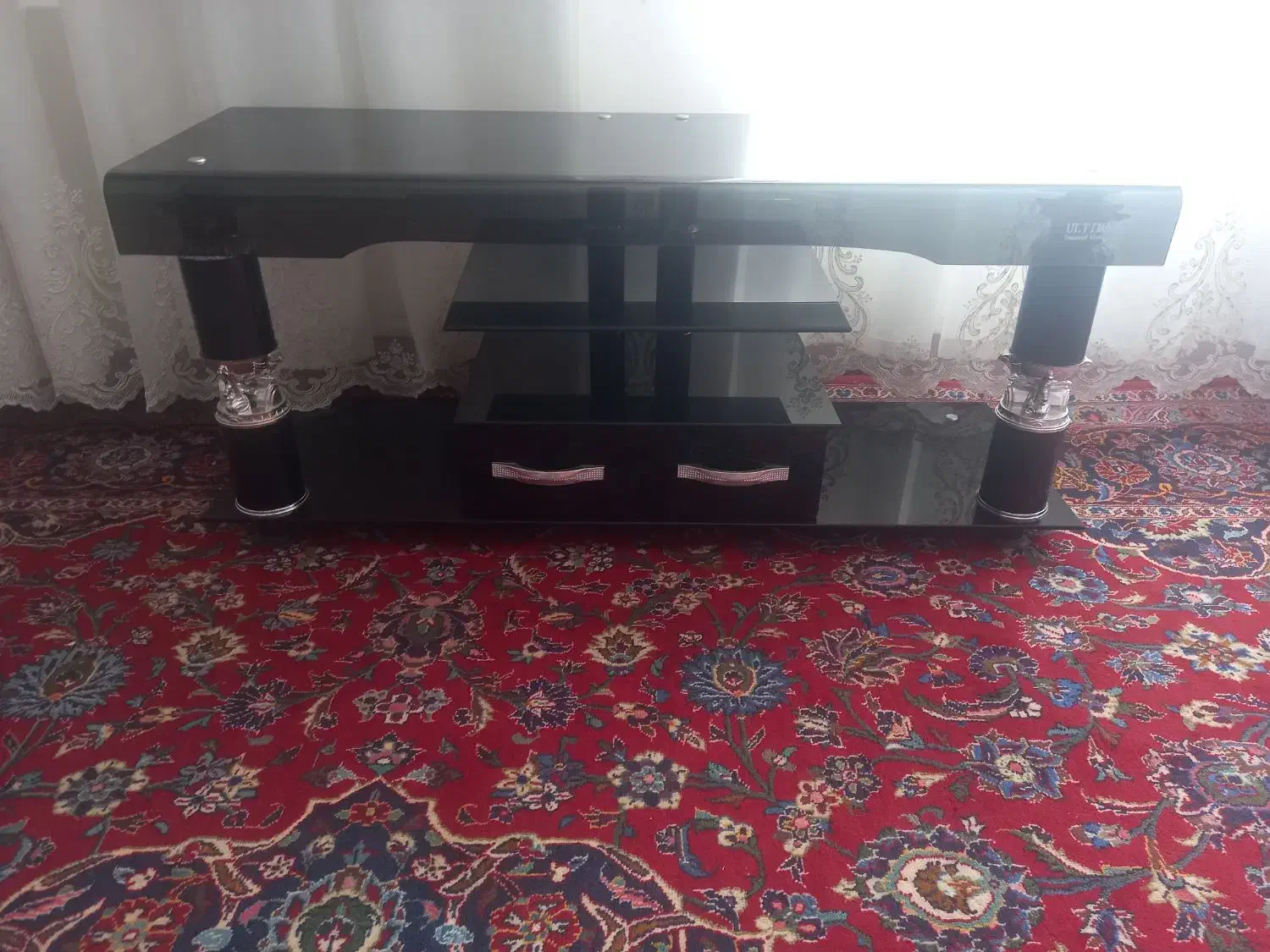 میز تلویزیون در حد نو|میز تلویزیون|بناب, |دیوار