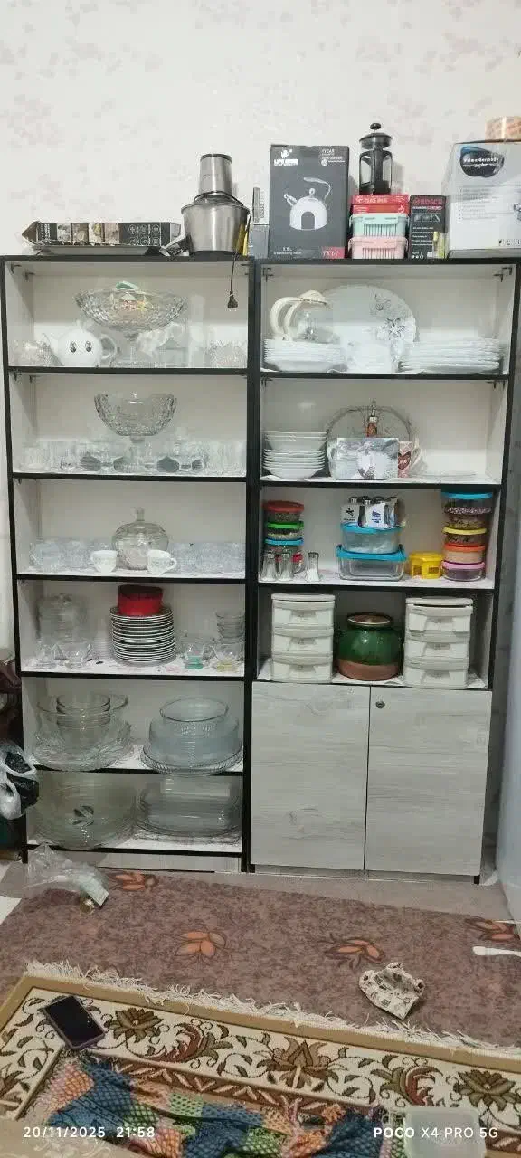 کمد میز و صندلی|مبلمان خانگی و میز عسلی|قم, نخودی|دیوار