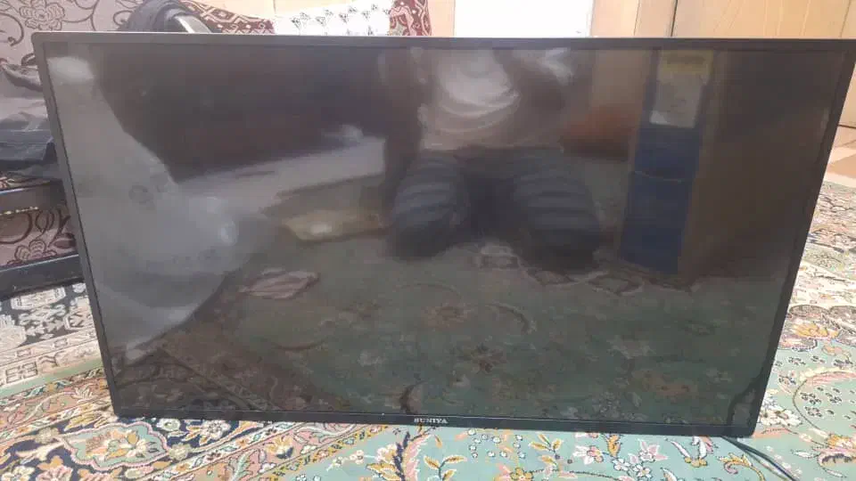 فروش تلوزیون|تلویزیون و پروژکتور|آباده, |دیوار