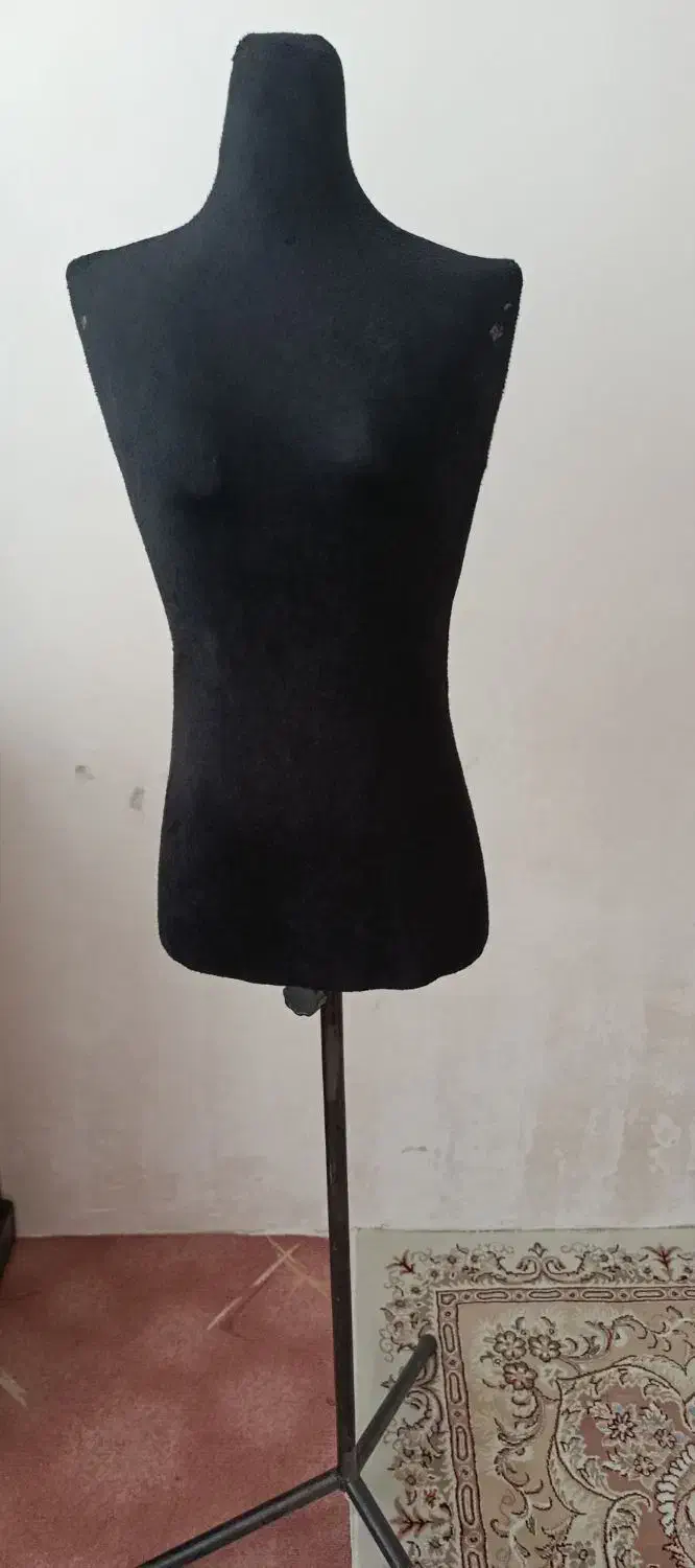 مانکن|لوازم خیاطی و بافتنی|قم, نیروگاه|دیوار