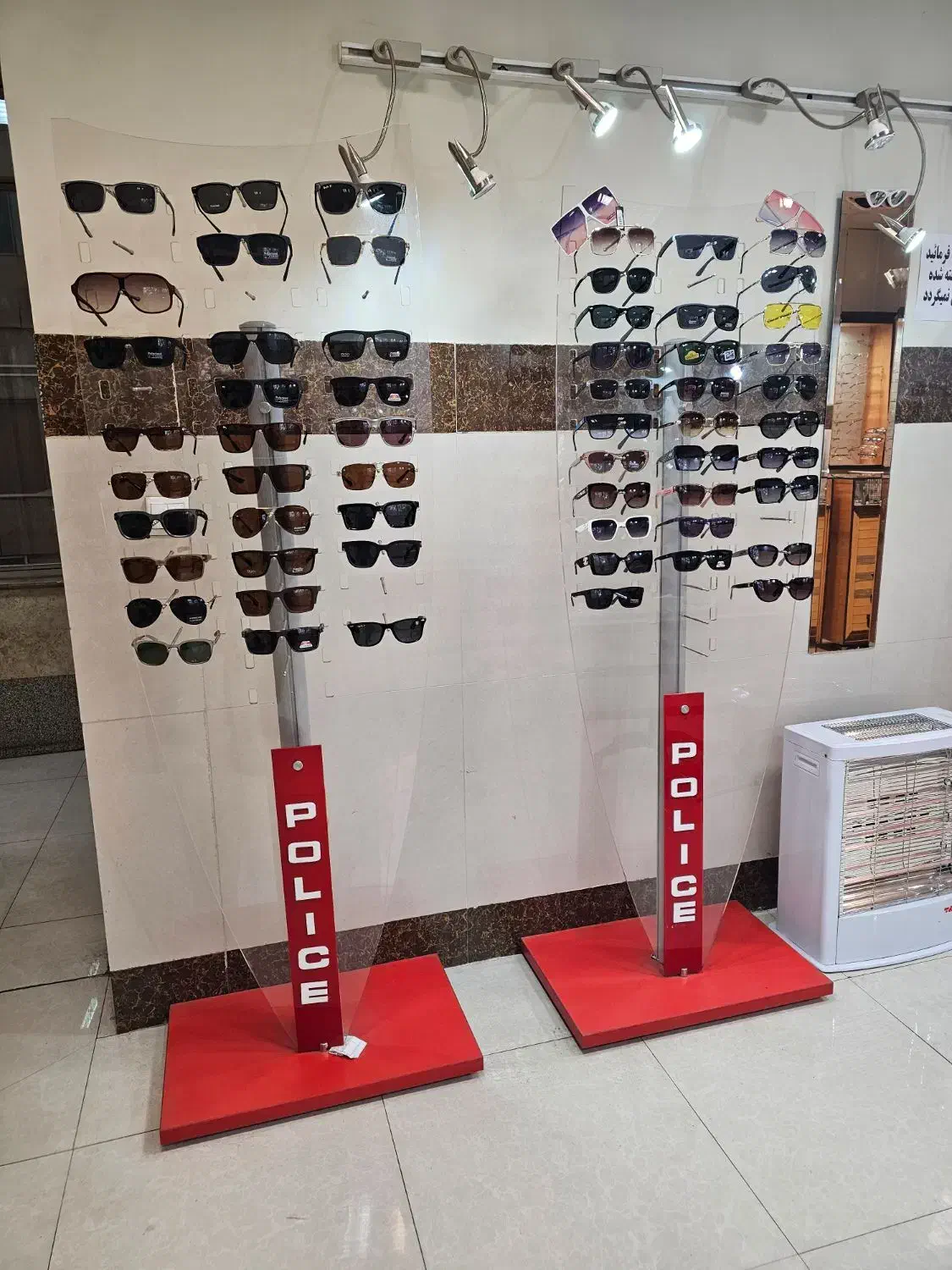 استند|فروشگاه و مغازه|تهران, مینای شمالی (مخبر)|دیوار