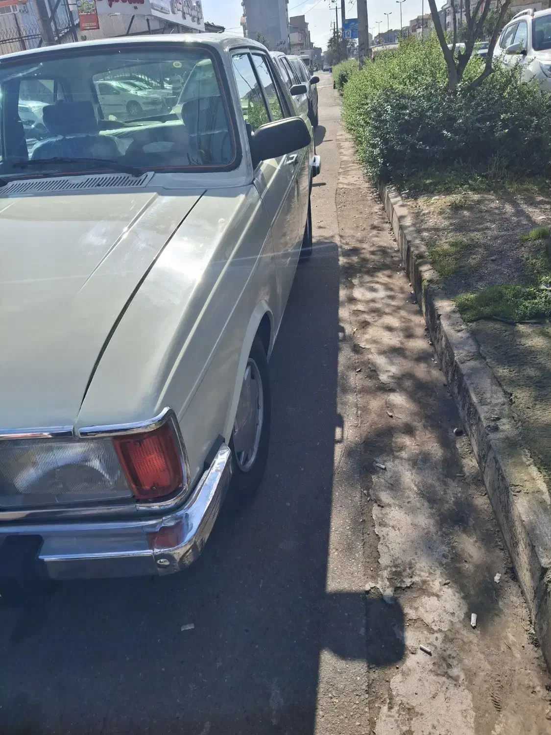 پیکان مدل ۸۳|خودرو سواری و وانت|رشت, یخسازی|دیوار