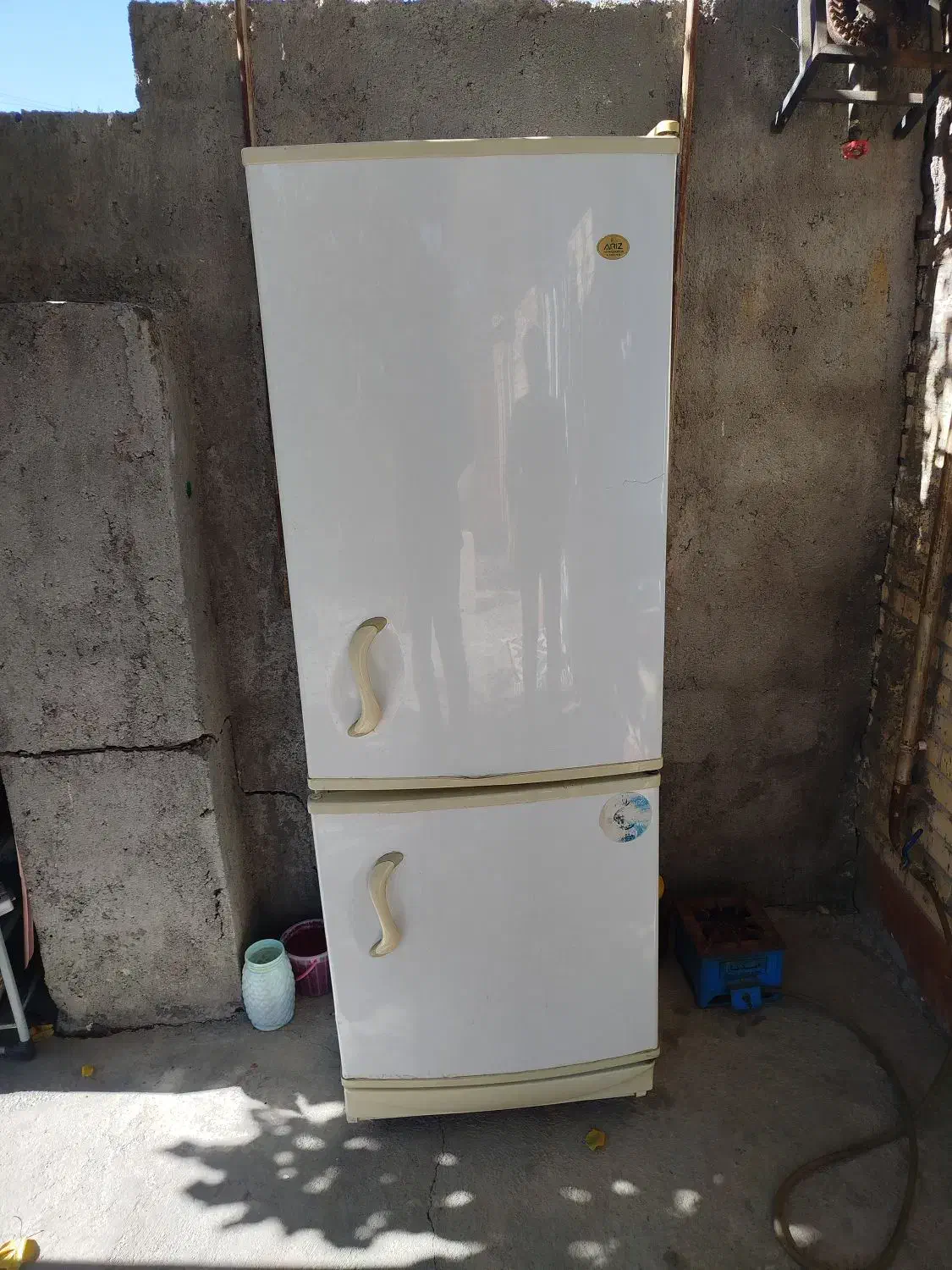 یخچال|یخچال و فریزر|باروق, |دیوار