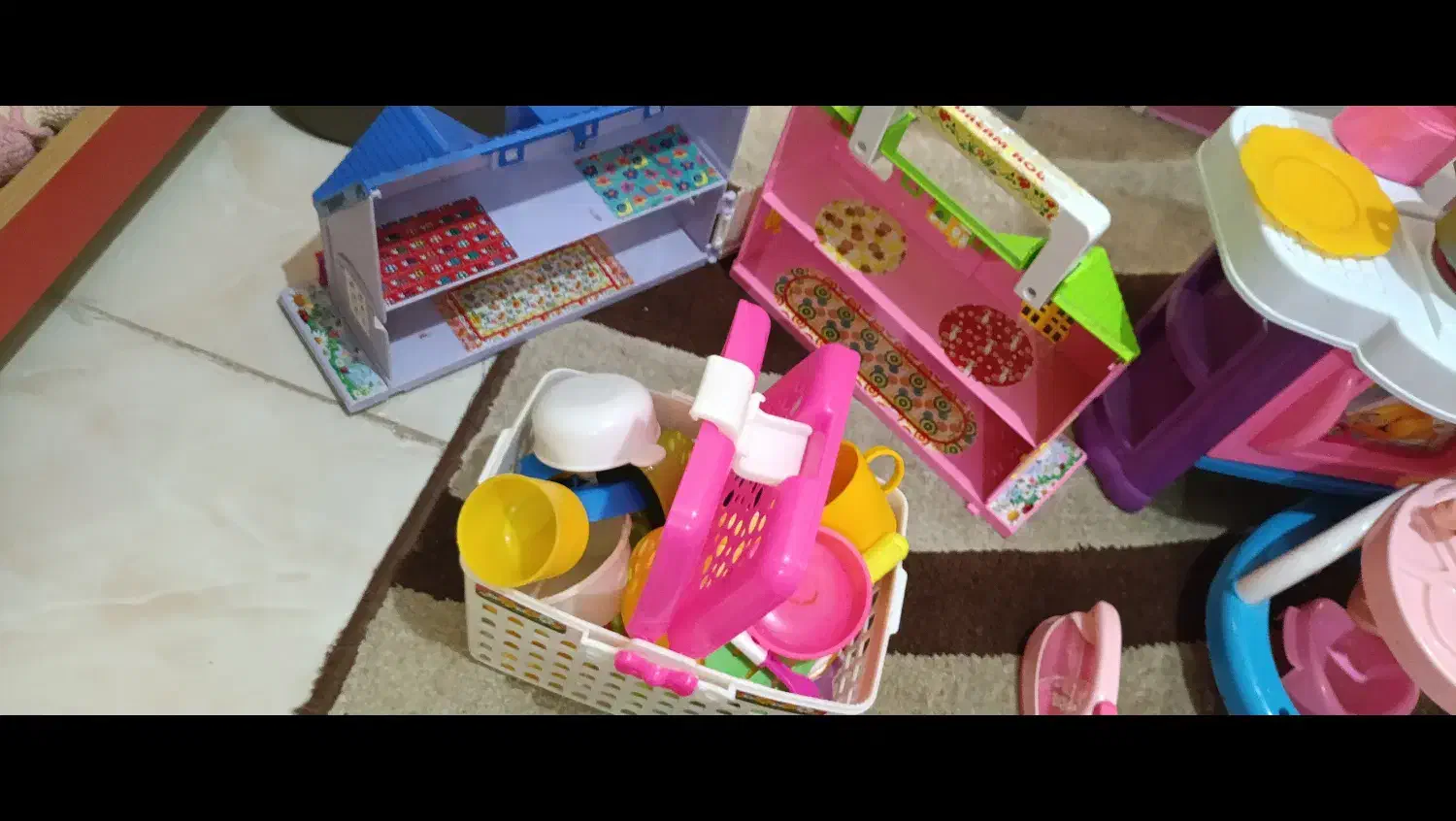 اسباب بازی|اسباب‌بازی بچه|پرند, فاز ۶|دیوار