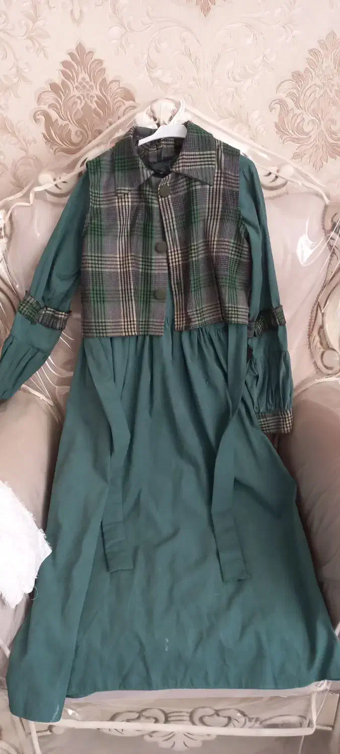 لباس دخترانه و یلدایی|کفش و لباس بچه|نیشابور, بزرگمهر|دیوار