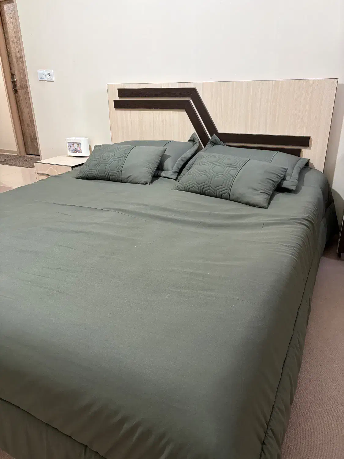 تخت دونفره|تخت و سرویس خواب|بندر امام خمینی, |دیوار