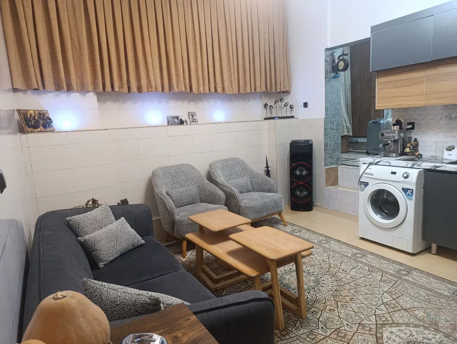 سوییت۴۰متری تمیزمجهز به دوربین وجای پارک درب منزل|اجارهٔ آپارتمان|کرج, محمود آباد|دیوار